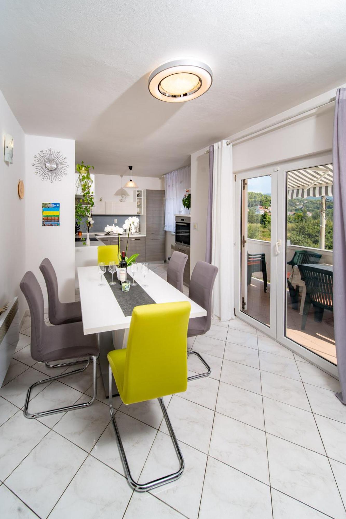 Apartments Lores Rab Town Ngoại thất bức ảnh